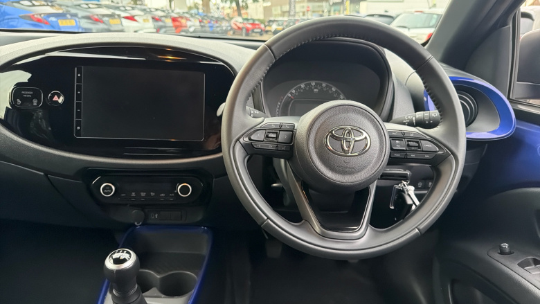 Toyota Aygo X 1.0 VVT-i Edge 5dr Petrol Hatchback